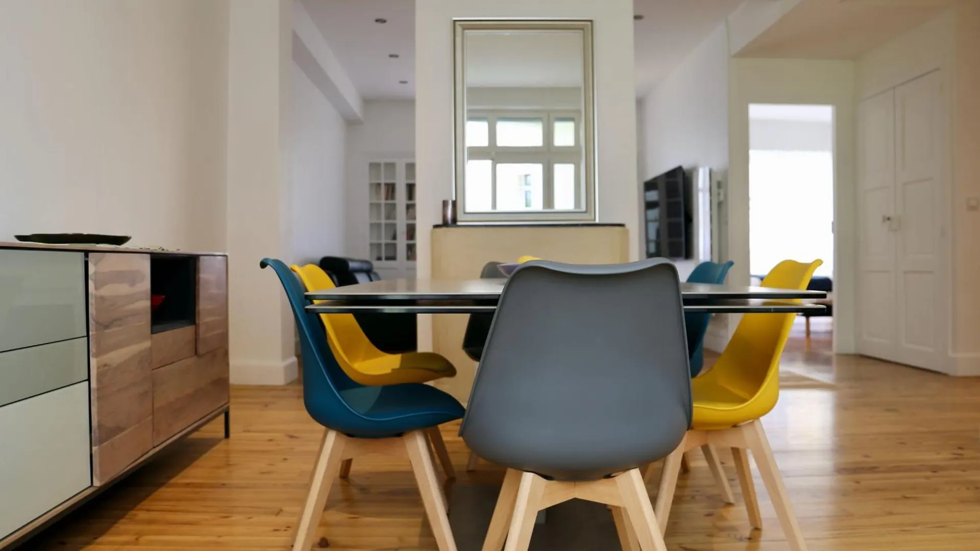 Appartement Spacieux Et Renove Au Coeur De Biarritz, A Deux Pas De La Plage Et Des Commerces - Fr-1-239-802